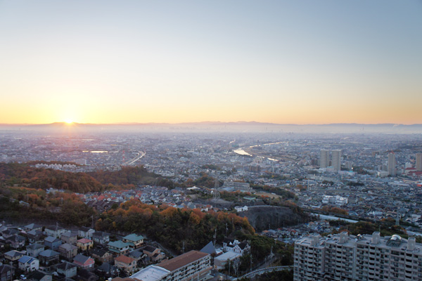 「ラ・ビスタ宝塚レフィナス1番館」18階からの眺望